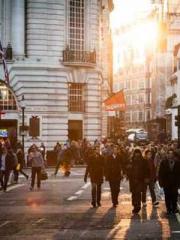 Fu Zi Mo Qin Luo Yan